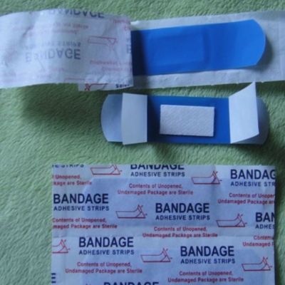 Tiritas adhesivas perceptibles médicas azules proteger heridas
